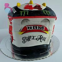Helmet cake