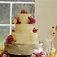 Gold Dot Buttercream Wedding cake