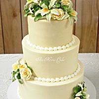 Ivory and Green Wedding