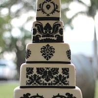 Damask white and black cake
