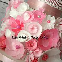 Wafer Paper Flower and Lace Cake