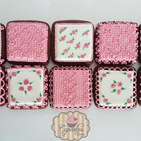 Pink lace cookies