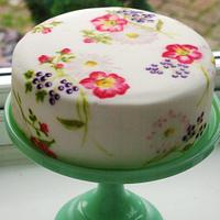 daisies, dog roses and elderberry painted cake