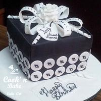Black n white Gift Box Cake to my Sweet Heart...