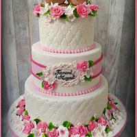 Romantic pink weddingcake