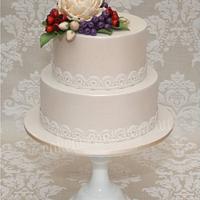 David Austin Rose & Rose Hips Wedding Cake