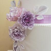 Wedding in white and purple