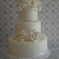 White wedding Cake