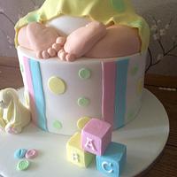 Baby shower cake 