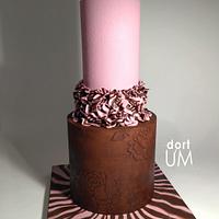 Simple design cake