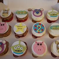 Toy Story Cake and Cupcakes