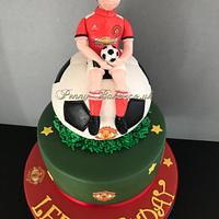 Football cake for Lee! 