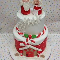 Mr and Mrs Claus - Decorated Cake by DeVoliCakes - CakesDecor