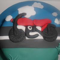 Motorbike birthday cake 
