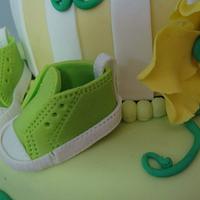 Pea Pod baby shower cake