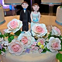 Wedding cakes - cascading style