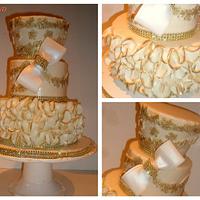 A GOLD WEDDING CAKE