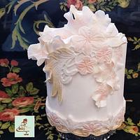 Small elegant weddingcake