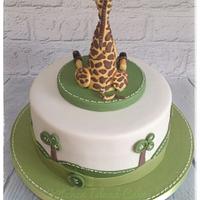 Giraffe walking cake 