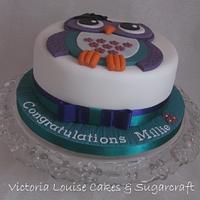 Owl Congratulations Cake