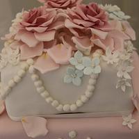 Fallen Rose Shabby Chic wedding cake