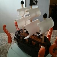 PIRATE SHIP CAKE TOPPER WITH TENTACLES