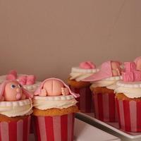 Baby cakes 