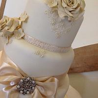 Vintage themed wedding cake
