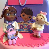 Doc McStuffin and Lambie cake