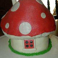 Mushroom house cake