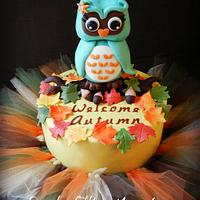 Owl/Autumn Themed Baby Shower Cake