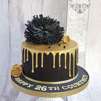 Black drip cake. - Cake by Aurelia's Cake - CakesDecor